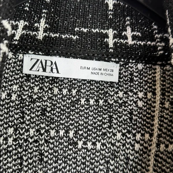 Zara jewel button double breasted metallic thread knit blazer jacket medium - Image 4