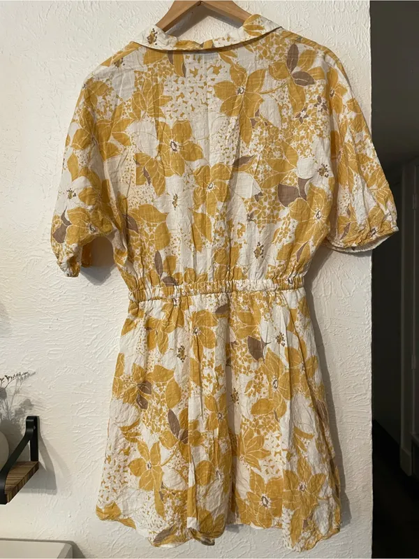 Petal & Pup Mustard Floral Print Button-Front Mini Dress Shirt Dress Size 4 - Image 2
