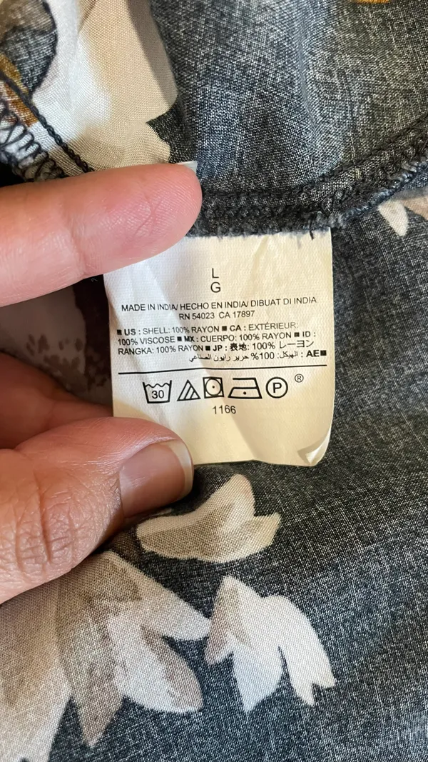 Old Navy Dress - Image 4