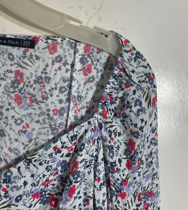Floral Blouse - Image 9