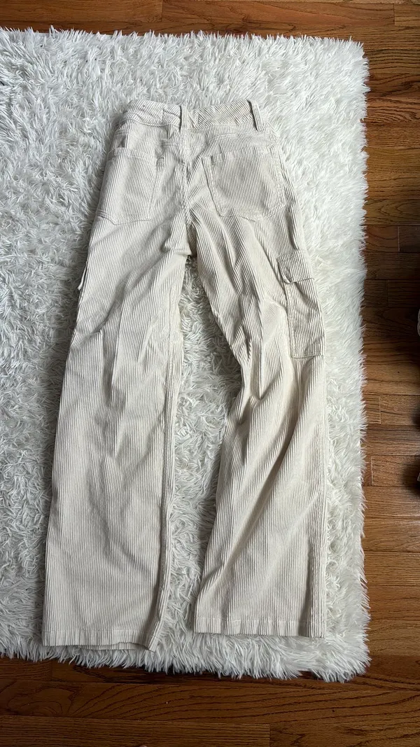 Hollister Corduroy Cargo Wide Leg Pants - Image 2