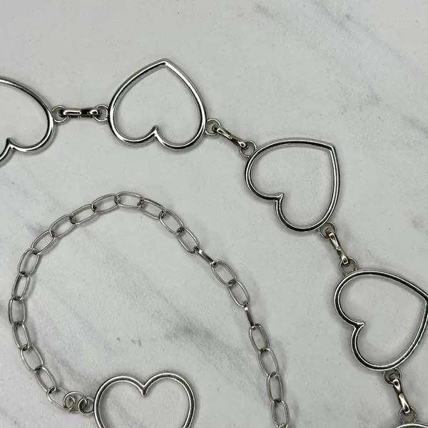 Open Heart Silver Tone Chain Belt One Size (OS) ✨ - Image 8