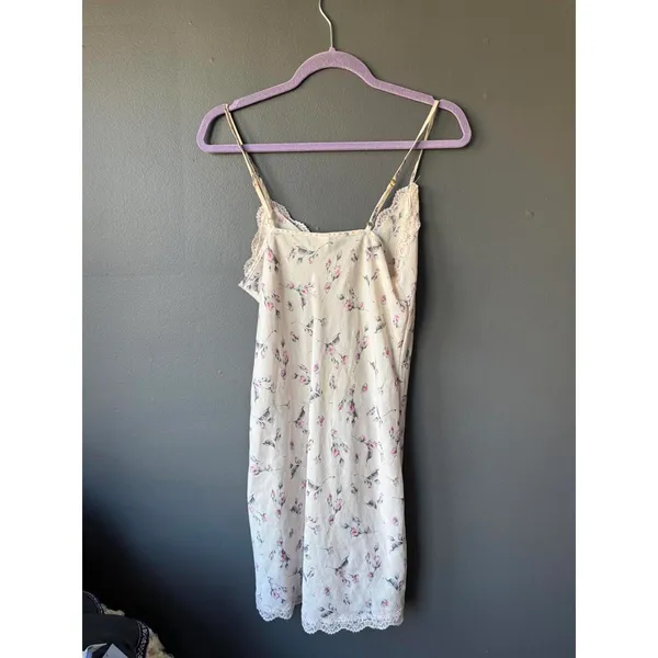 Nora Women's Floral Lace Trim Chemise, Size M - Image 5