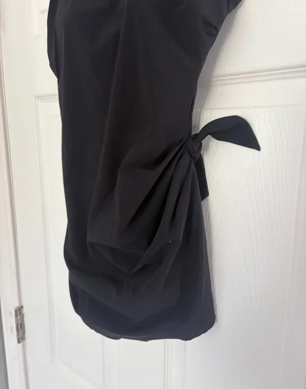 LL Bean One Piece Swimsuit size 8 - Image 2