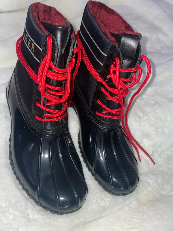 Boots - Image 3