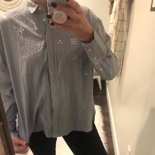 A new day medium shirt - Image 5