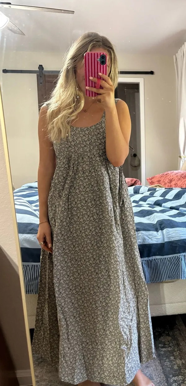 Field of Roses Floral Sleeveless Midi Dress - Image 2