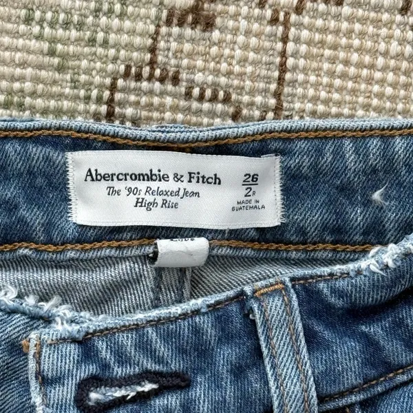 Abercrombie & Fitch Curve Love High Rise 90s Relaxed Jean - Image 3