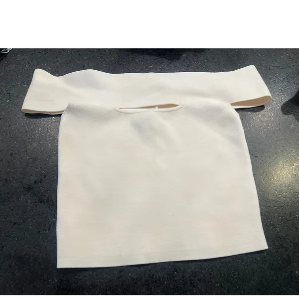 M EXPRESS Top Sleeveless Cream Ivory Off The Shoulder Short Sleeve Sweater - Image 2