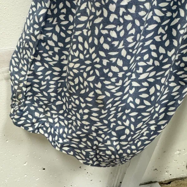 Sincerely Jules Leaf Print Smocked Waist Wide Leg Jumpsuit Medium Blue White - Image 8