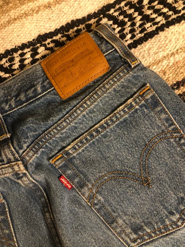 Levi's Wedgie Straight Jeans - Image 6