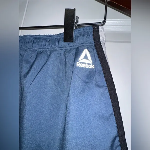 Reebok Lightweight Running Shorts XS - Image 5