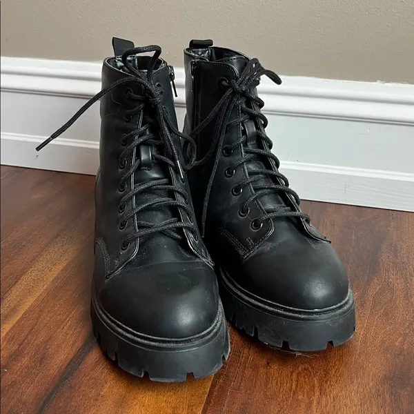 Madden Girl Stanton Chelsea Boots with Side Zippers - Image 6