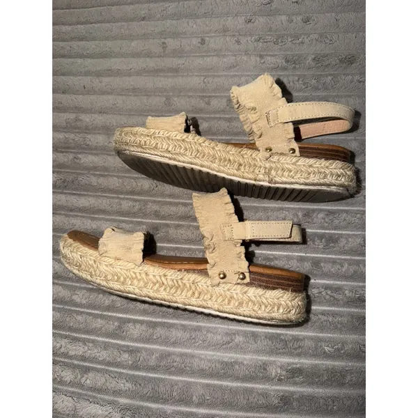 Pierre Dumas Women's Beige Wedges Size 6 - Image 4