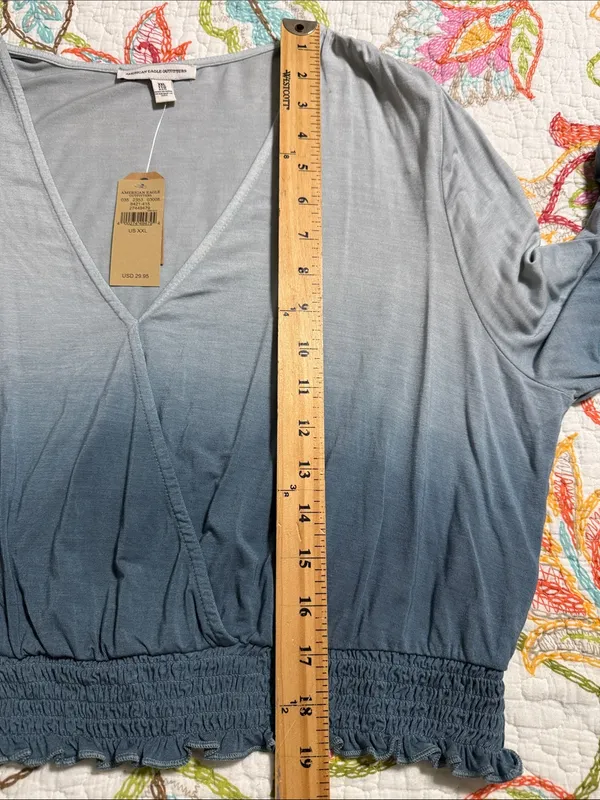 American Eagle Outfitters size xxl v-neck pullover wide sleeve dip dyed top new - Image 6