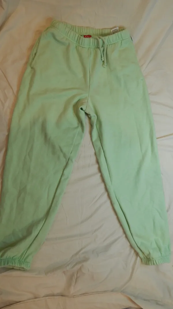Aritzia sweatpants - Image 4