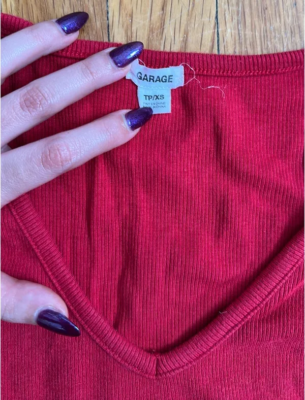 Garage Red V-Neck Long Sleeve Crop Top - Image 3
