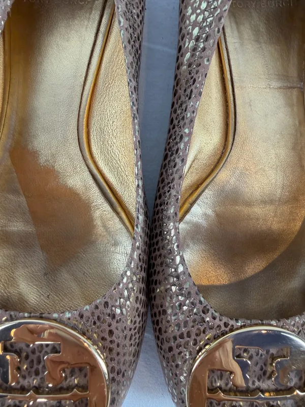Tory Burch Snake Embossed Large Metal Logo Ballet Flat in Light Brown Gold 8.5 - Image 5