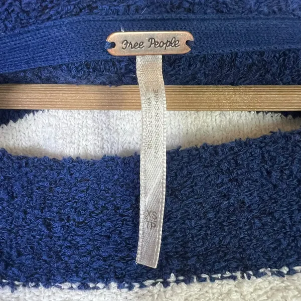 Free People Found My Friend Striped Bouclé Knit Sweater Navy Blue White Size XS - Image 5