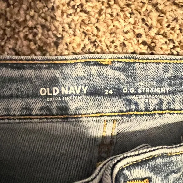 Old Navy O.G. Straight Distressed Light Wash Denim‎ Jeans Size 24 - Image 2