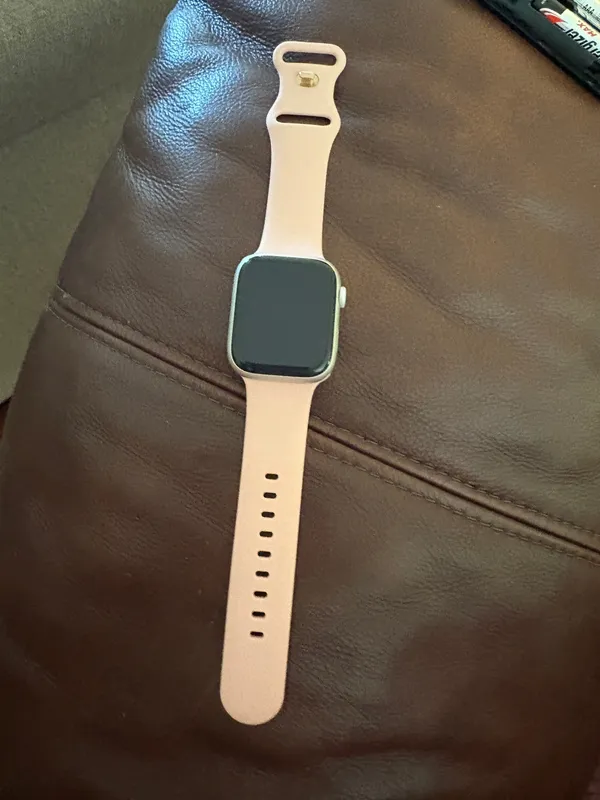Apple Watch Series 8 45mm - Image 2