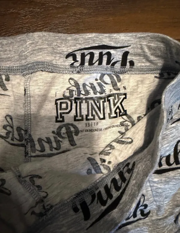 XS Victoria's Secret PINK shorts - Image 2