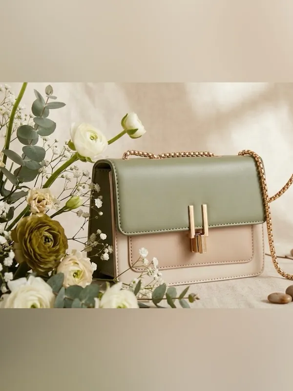 Crossbody Bag Bicolor Olive Beige Gold Chain T-Bar Closure Excellent Cond(B157) - Image 2
