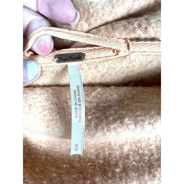 Free people cowl neck oversized sweater women’s size‎ small boho - Image 4