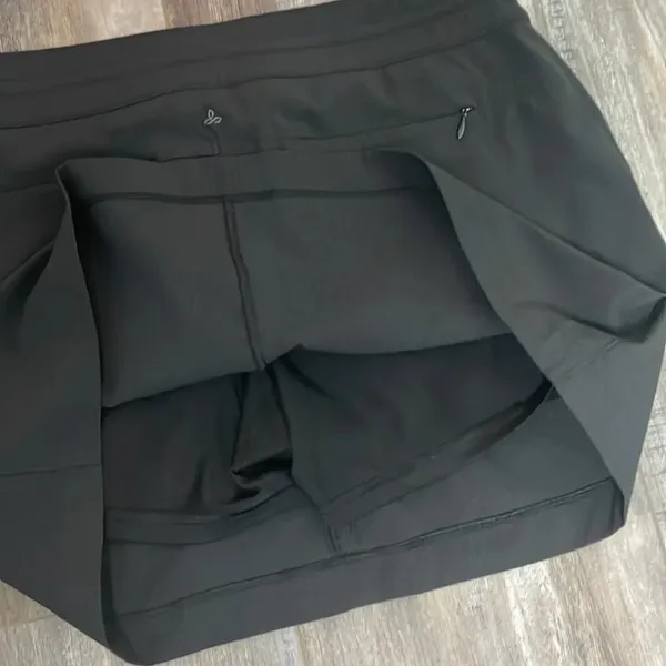 PrAna Black Activewear Skirt/Skort size 10 - Image 7