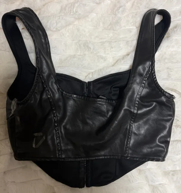 Leather Top Windsor  - Image 2