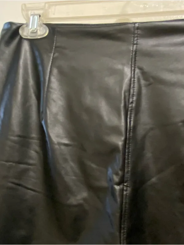 Womens Black Faux Leather Shorts L Large Waist 30 30” Goth Biker Punk Coquette - Image 7