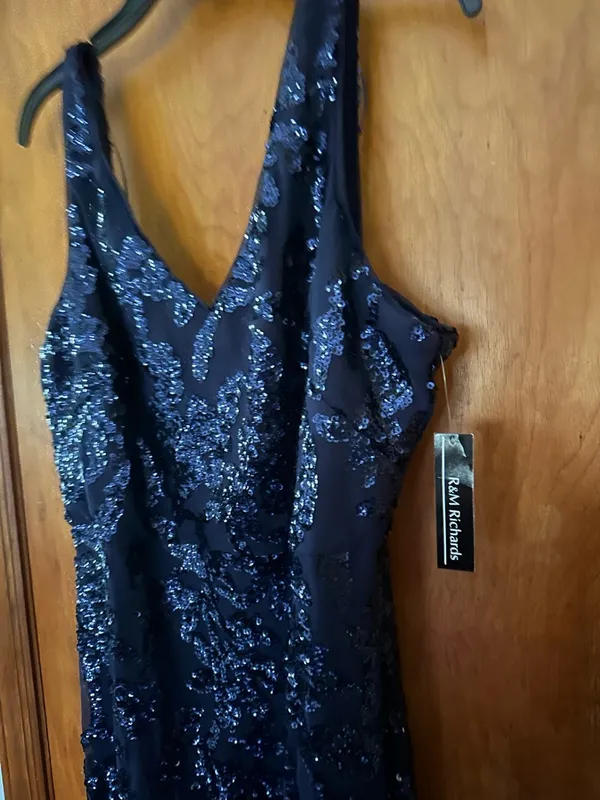 R&M Richards Navy Sequin V-Neck Evening Gown Maxi dress NWT Size 16 wedding - Image 6