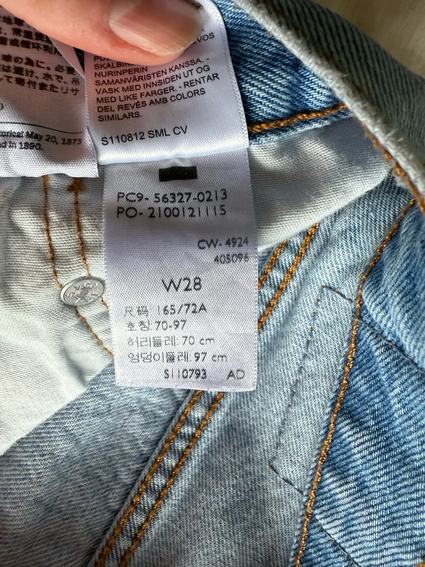 Levi’s 501 Denim Shorts - Image 3