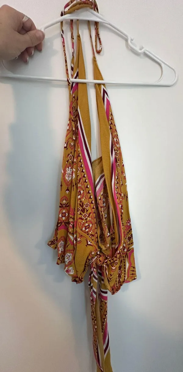 Forever 21 Halter Pink And Yellow Top - Image 3