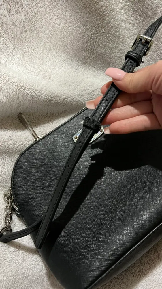 Michael Kors Crossbody - Image 5