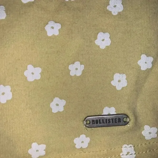 Hollister wrap cropped cami - Image 3