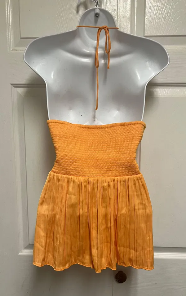 Old Navy Golden Aurora Shirred Satin Halter Top - Image 8