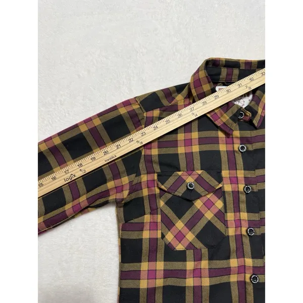 Dixxon Flannel Women's 22 Jumps Shirt Plaid Button Down Size Medium - Image 9
