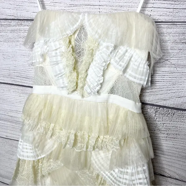 BCBGMAXAZRIA Owen Feather-Trim Ruffled Strapless Dress Size Small Cream White - Image 7