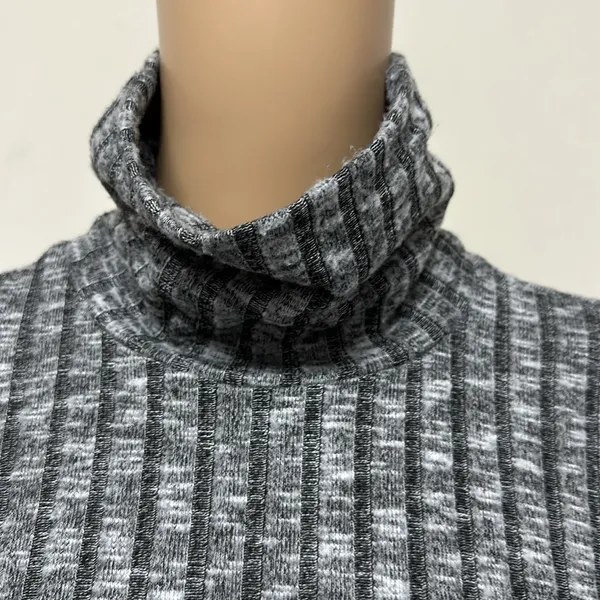 American Eagle Outfitters Slouchy Turtleneck - Image 2