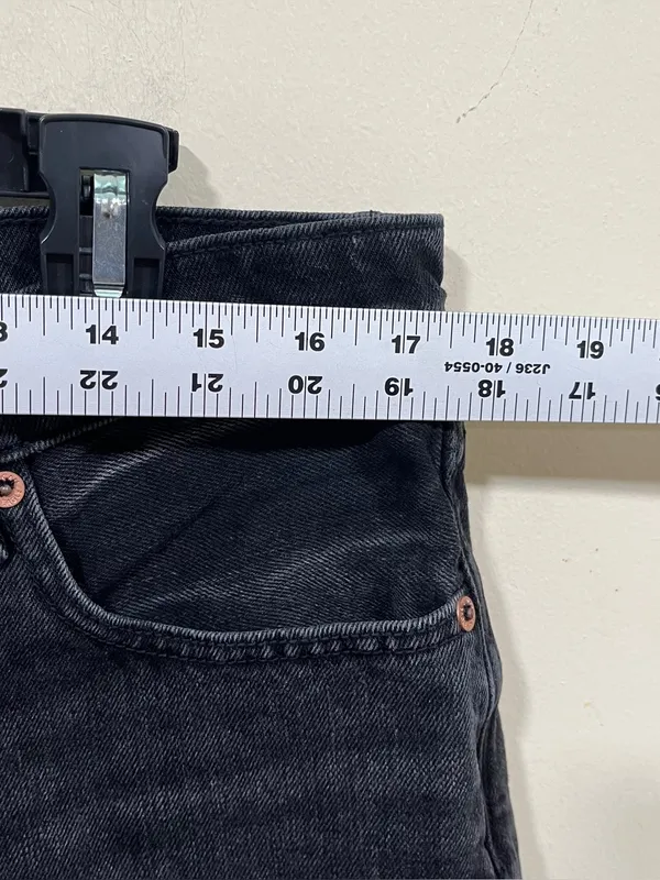 American Eagle black denim shorts classic five-pocket relaxed fit plus size 14 - Image 2