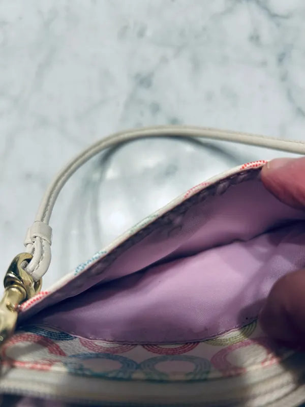 Vintage coach wristlet - Image 6