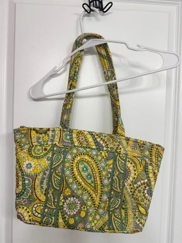 Vera Bradley Miller Bag Lemon Parfait Large Quilted Travel Tote Retired - Image 6