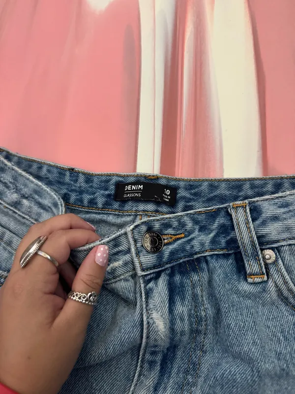 Glassons Denim Shorts - Image 6
