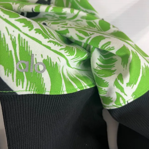 Alo Yoga XXS Green Tropical Print High Waisted Stirrup Leggings Black Stretch - Image 7
