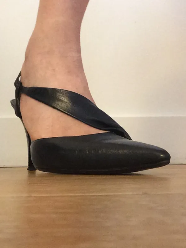 J. Renee Heel with a twist front slingback Euro size 40 fair condition - Image 2