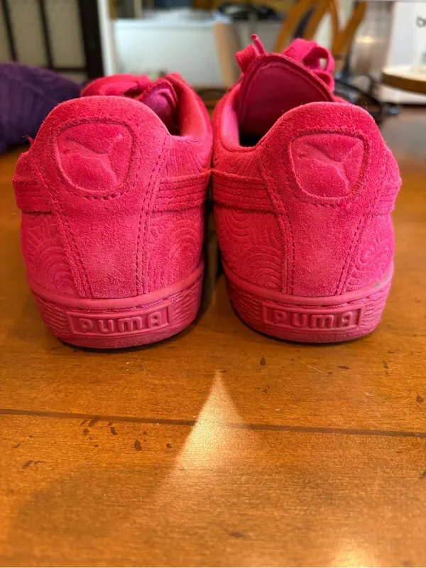 Puma Women's Suede Classic Sneaker Rose Red Fuchsia Pink Size 9 - Image 7
