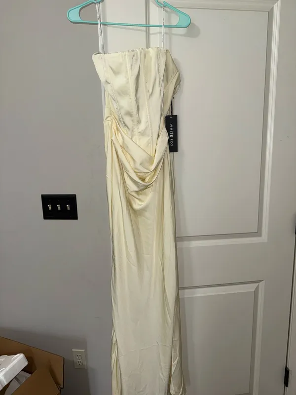 White Fox Boutique Dress - Image 2
