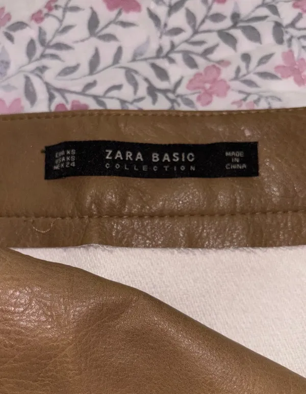 Zara Basiz Collection Fauz Leather Skirt - Image 3