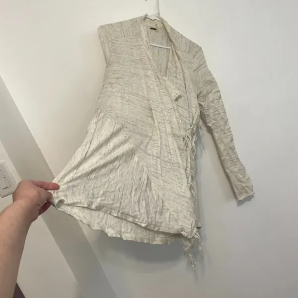 FREE PEOPLE FP Take a Bow Cardigan Oatmeal Cream Fringe Bow Detail Boho Sweater - Image 8